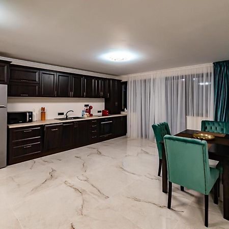 Apartament Moky Rezident 2 Arad Zewnętrze zdjęcie