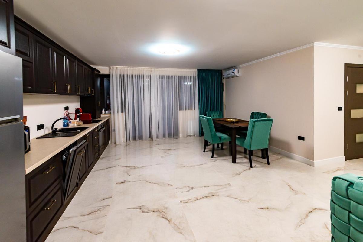 Apartament Moky Rezident 2 Arad Zewnętrze zdjęcie
